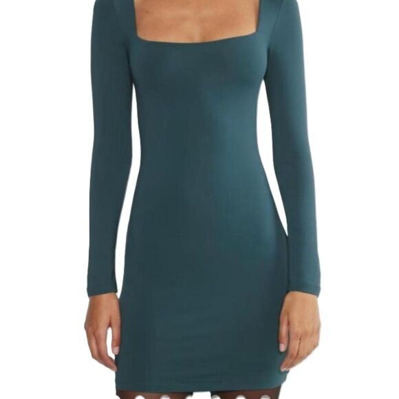 Aritzia Babaton Contour Squareneck Mini Dress - New with Tags - Size Large - Picture 1 of 8